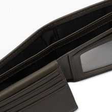 Load image into Gallery viewer, Men's RFID Bi Fold Genuine Leather  Wallet - VWW 125
