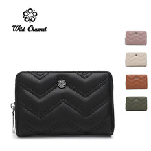 Load image into Gallery viewer, ]Women&#39;s Quilted Bi Fold Purse / Wallet - NP 040